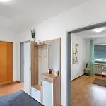 Apartment 4 Auch Fuer Monteure *