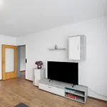 4 Auch Fuer Monteure Apartment *