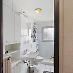 Apartment 4 Auch Fuer Monteure *