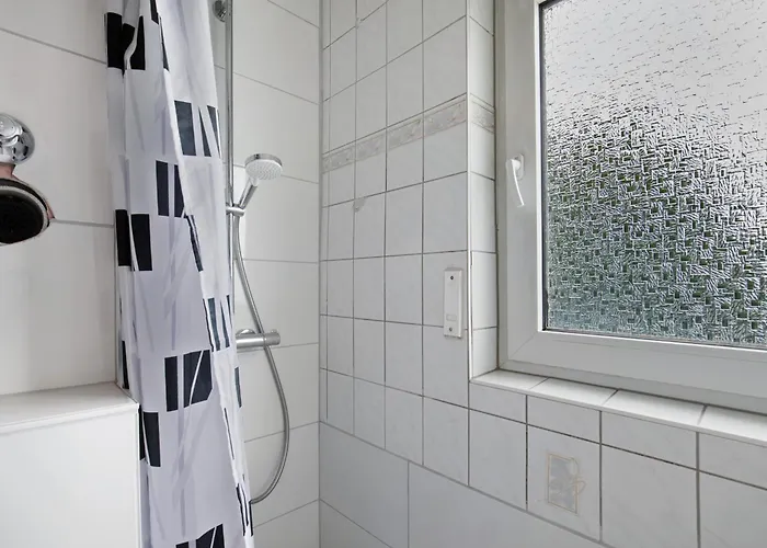 4 Auch Fuer Monteure *